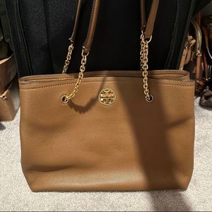 Authentic Tory Burch large tote leather bag.